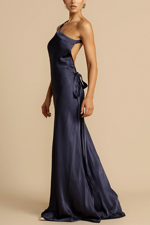 Silhouette Grace – Bodycon One-Shoulder Dress
