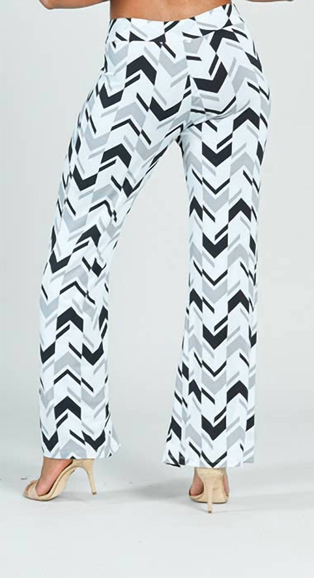 Clara Sunwoo - Kick Front High Slit Pant