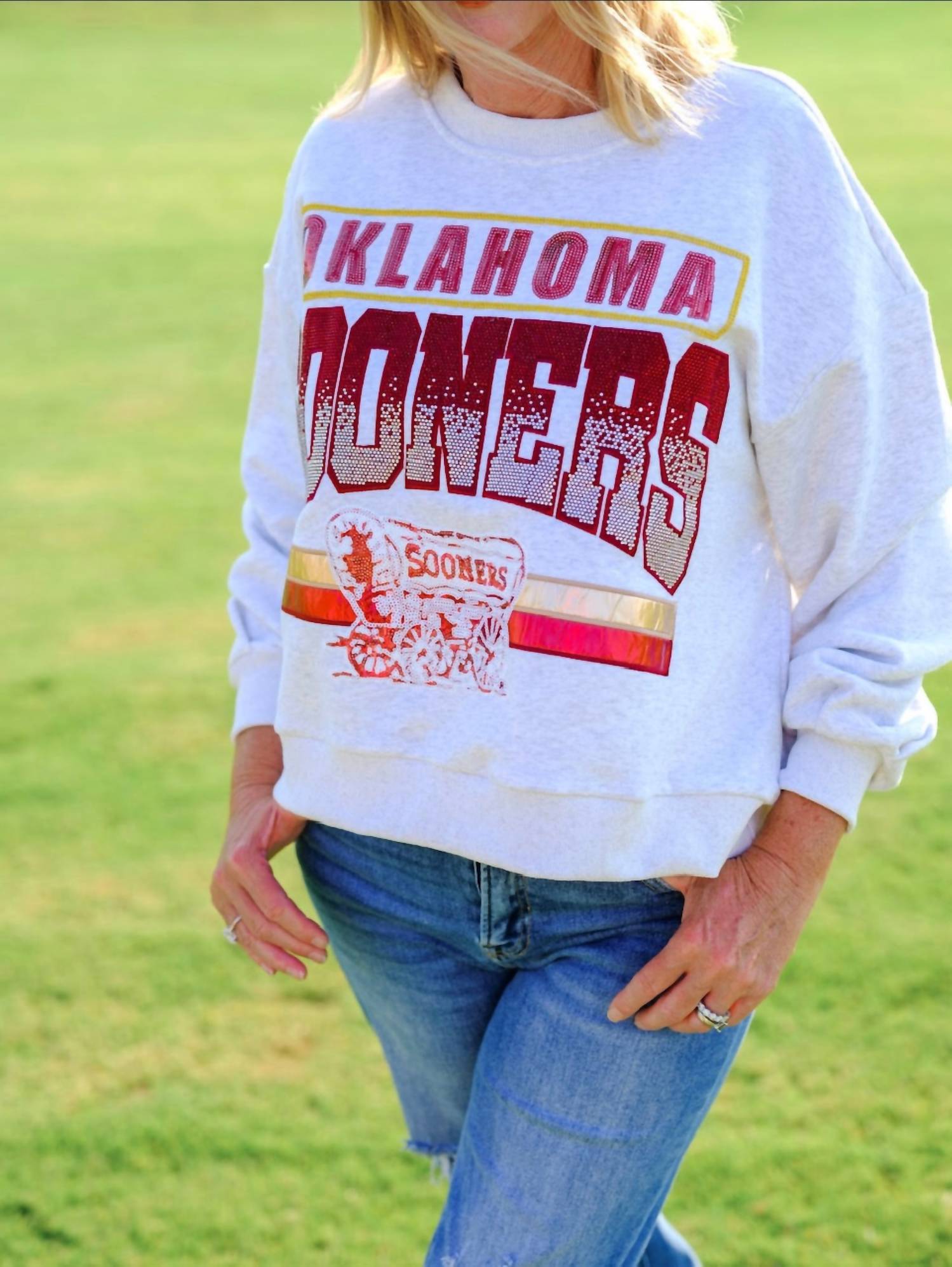 Queen Of Sparkles - Sooners Vintage Sweatshirt