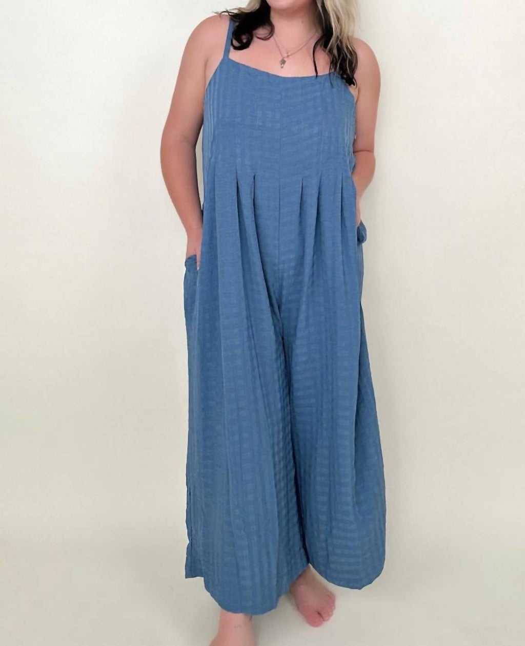 Gigio - Chic Comfort Textured Woven Spaghetti Strap Jumpsuit