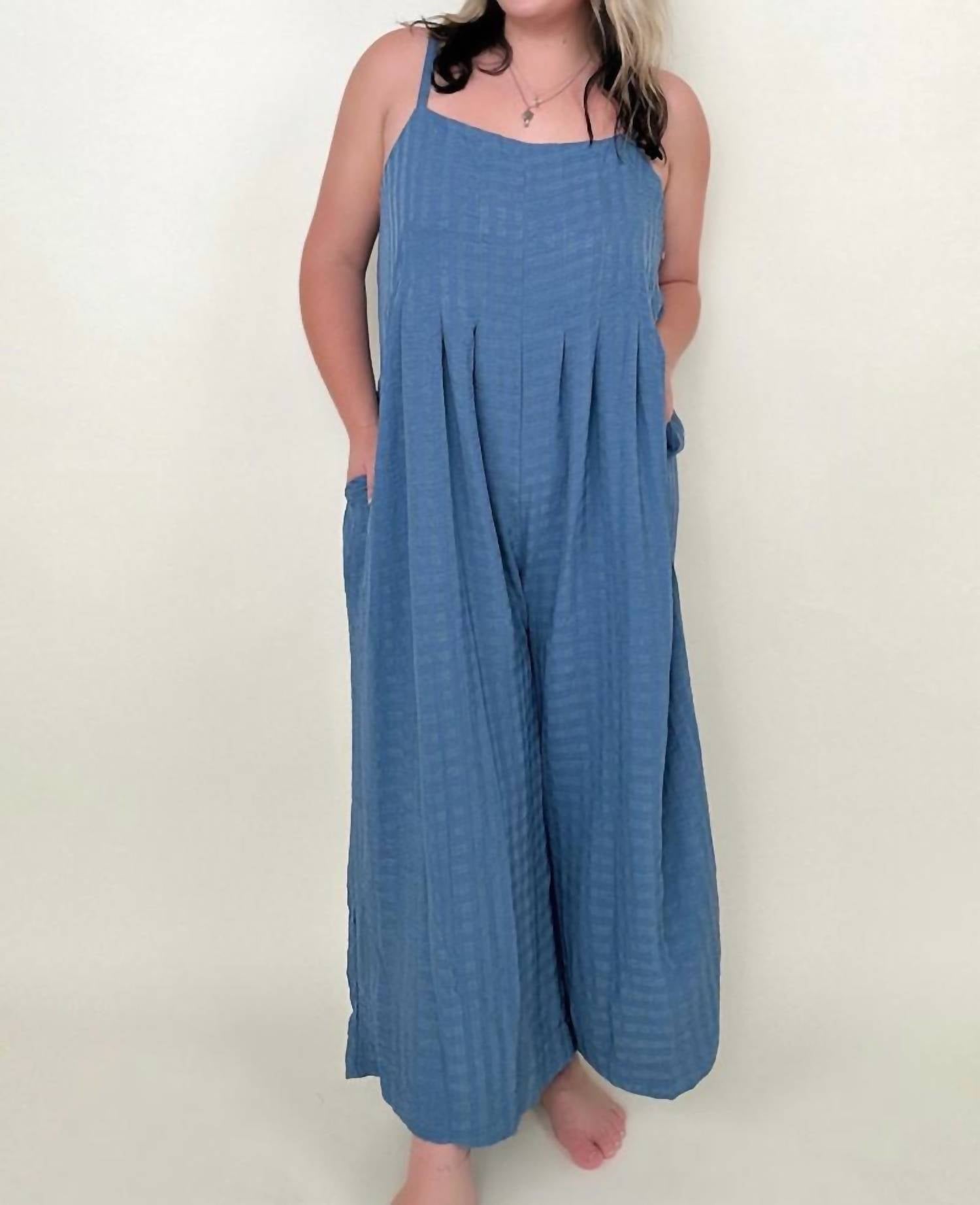 Gigio - Chic Comfort Textured Woven Spaghetti Strap Jumpsuit