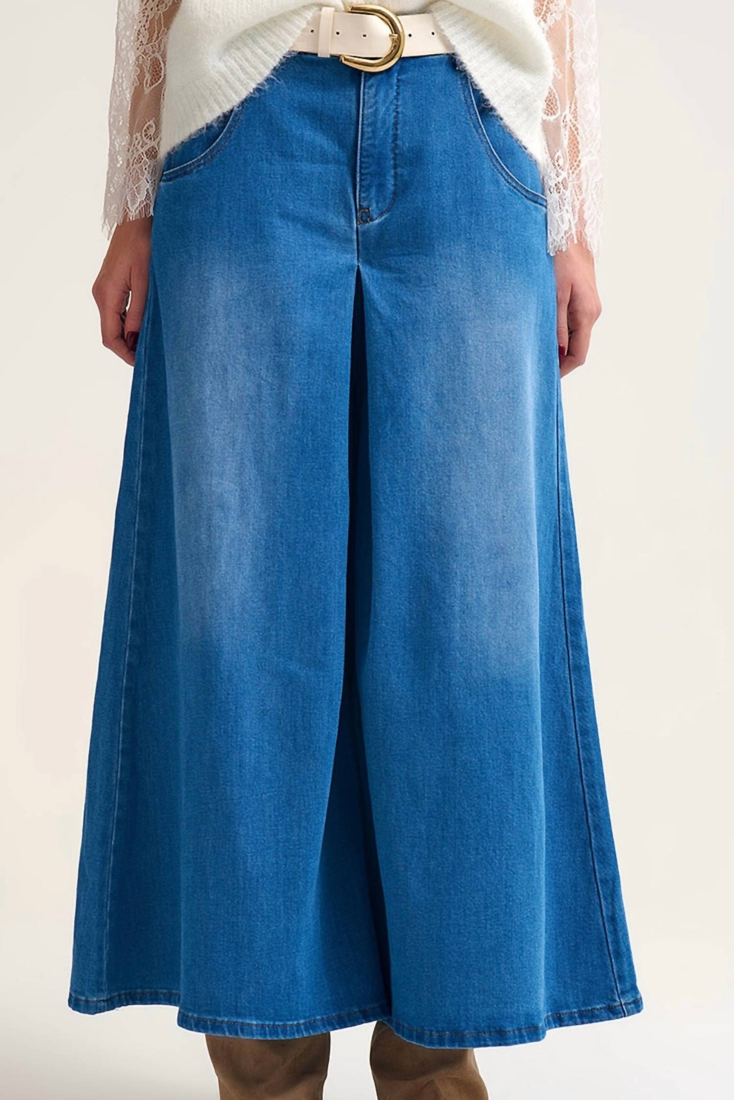 Q2 - Extra Wide Leg Denim Skort