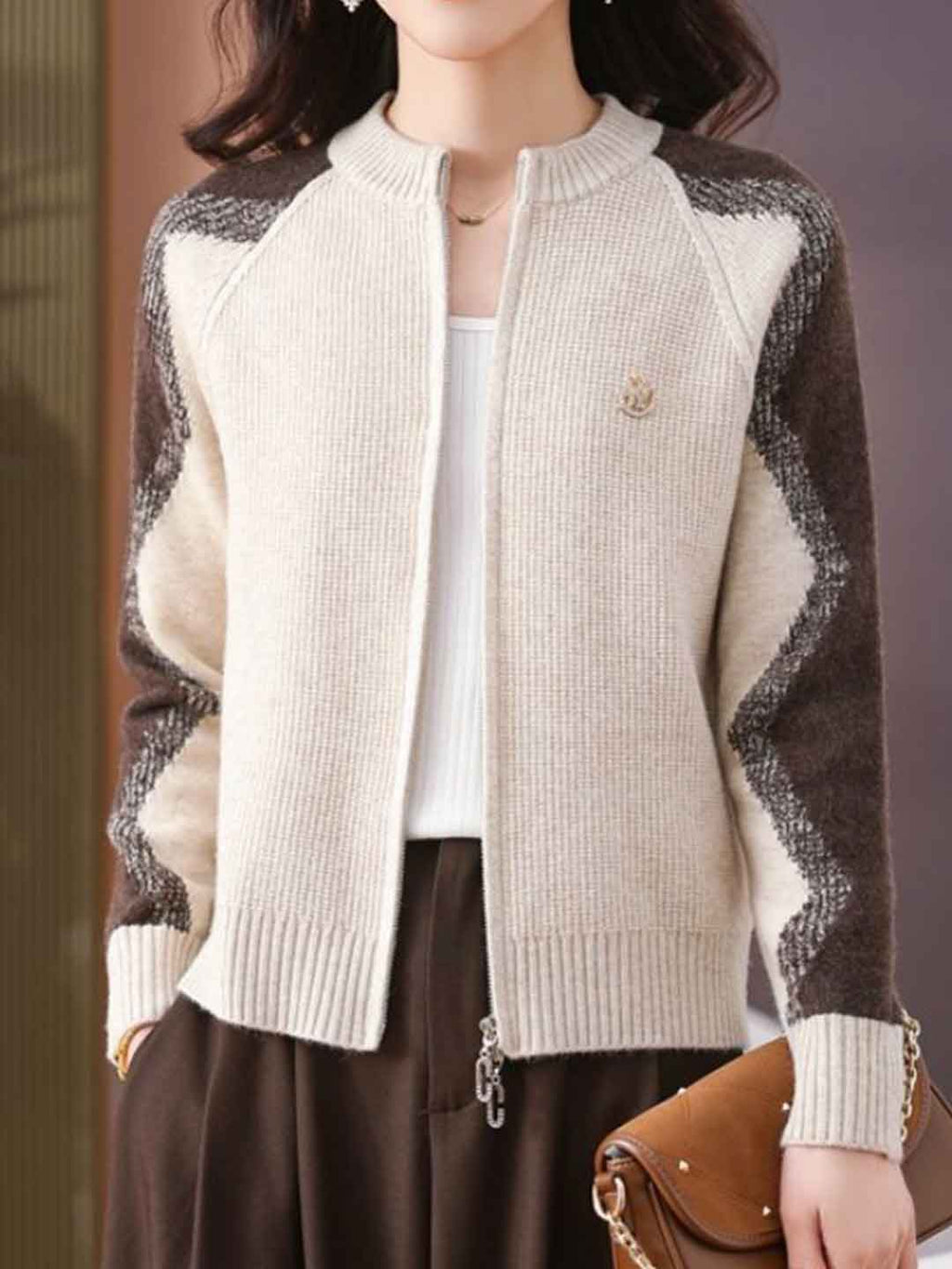 Paige Loose Crew Neck Colorblock Knitted Cardigan-Green