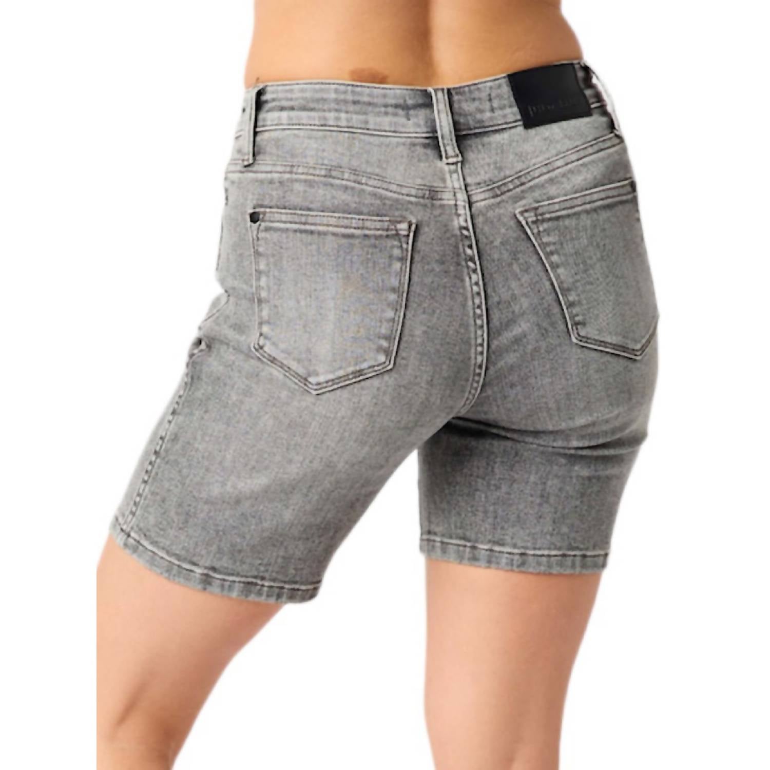 Judy Blue - Women's Bermuda Shorts