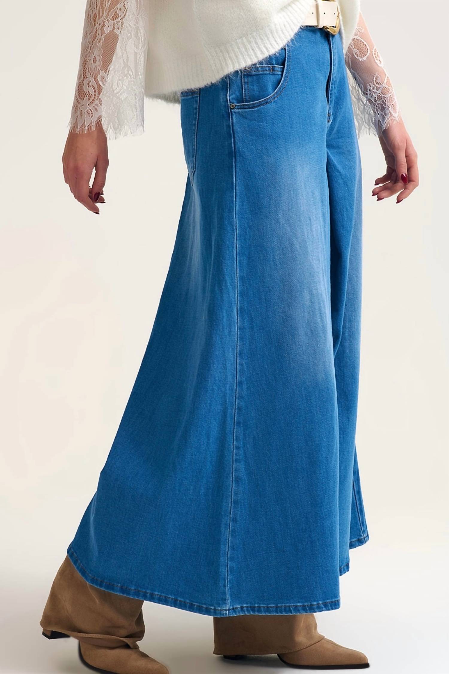 Q2 - Extra Wide Leg Denim Skort