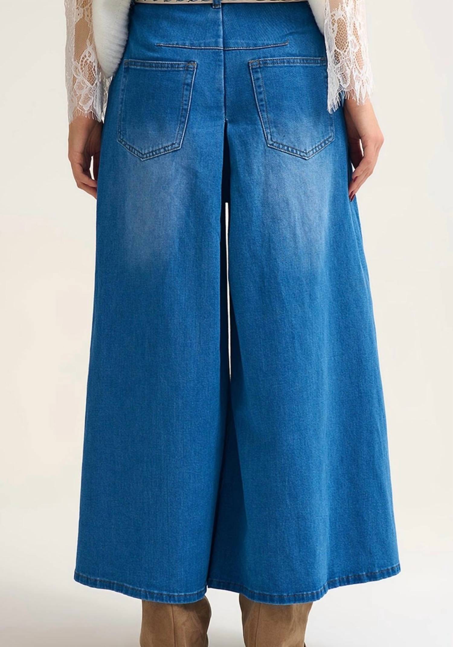 Q2 - Extra Wide Leg Denim Skort