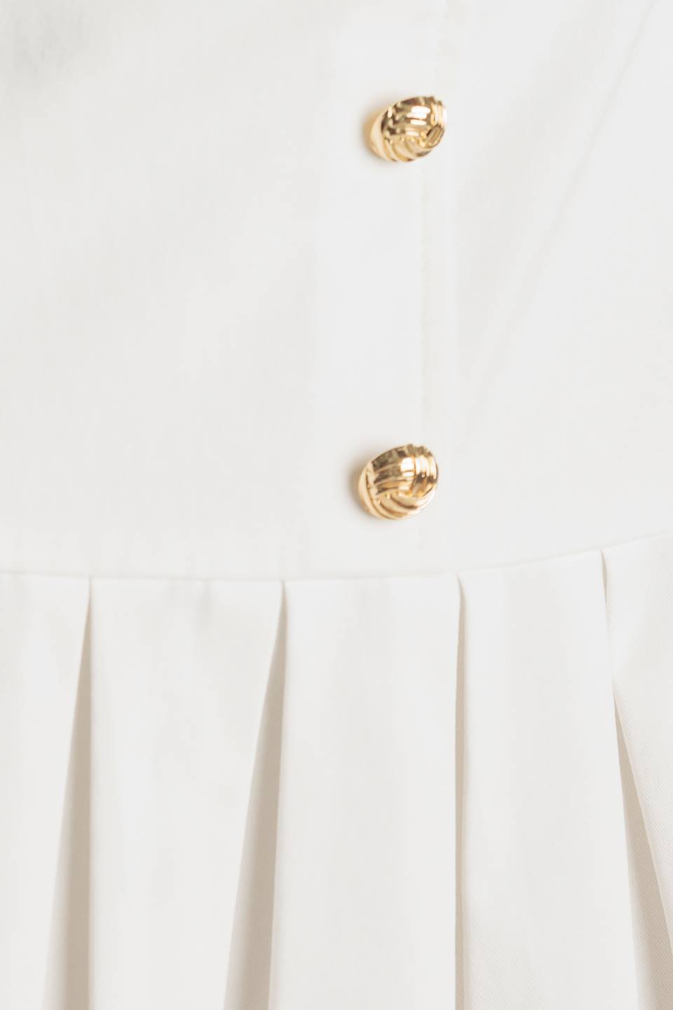 NO COMPARISONS PLEATED SKIRT MINI DRESS - WHITE