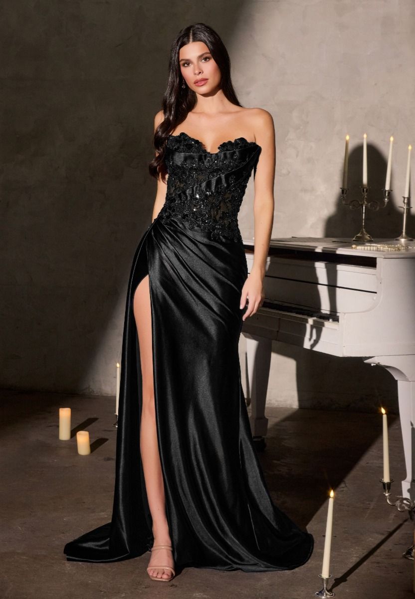 Leslie Gown ¨C Strapless Floral Beaded Evening Dress