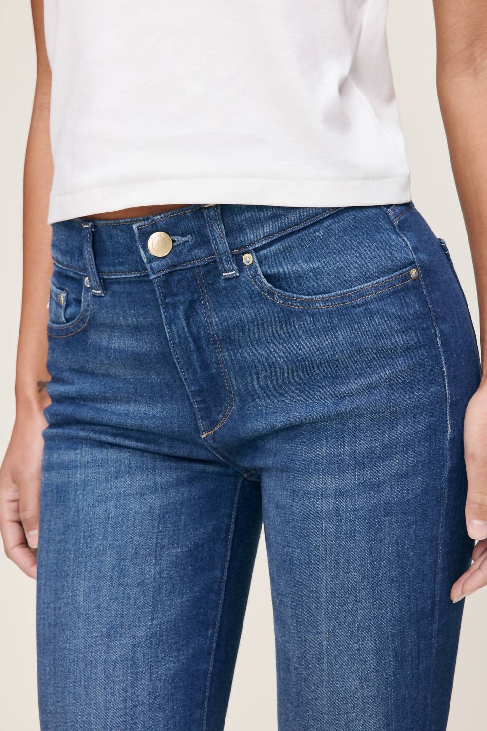 Dl1961 - Women'S - Mara Straight Mid Rise Instasculpt Ankle Jeans